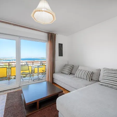 16 Apartamento *