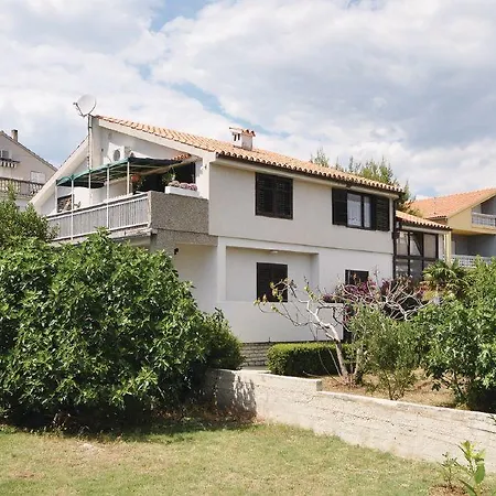 16 Apartamento *